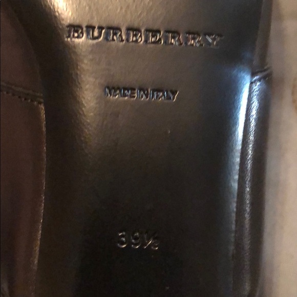 Burberry heels pointy toes with tassel in front - Picture 4 of 7